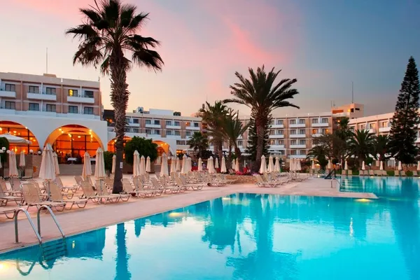 Hotel Phaethon Beach Zypern